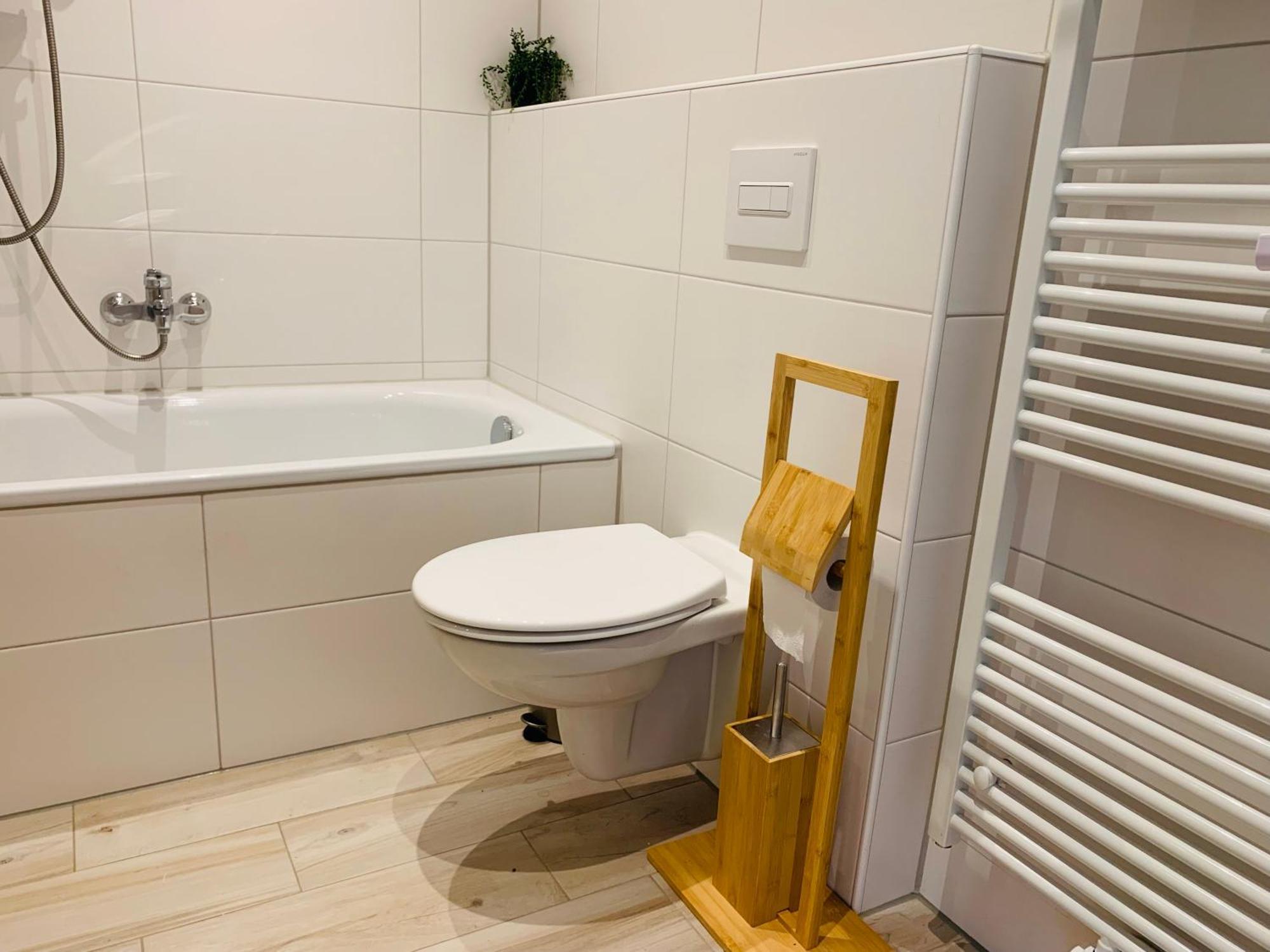 Am Schloss Wolkenstein, 86M2, 3Br, Babybett, Office 외부 사진